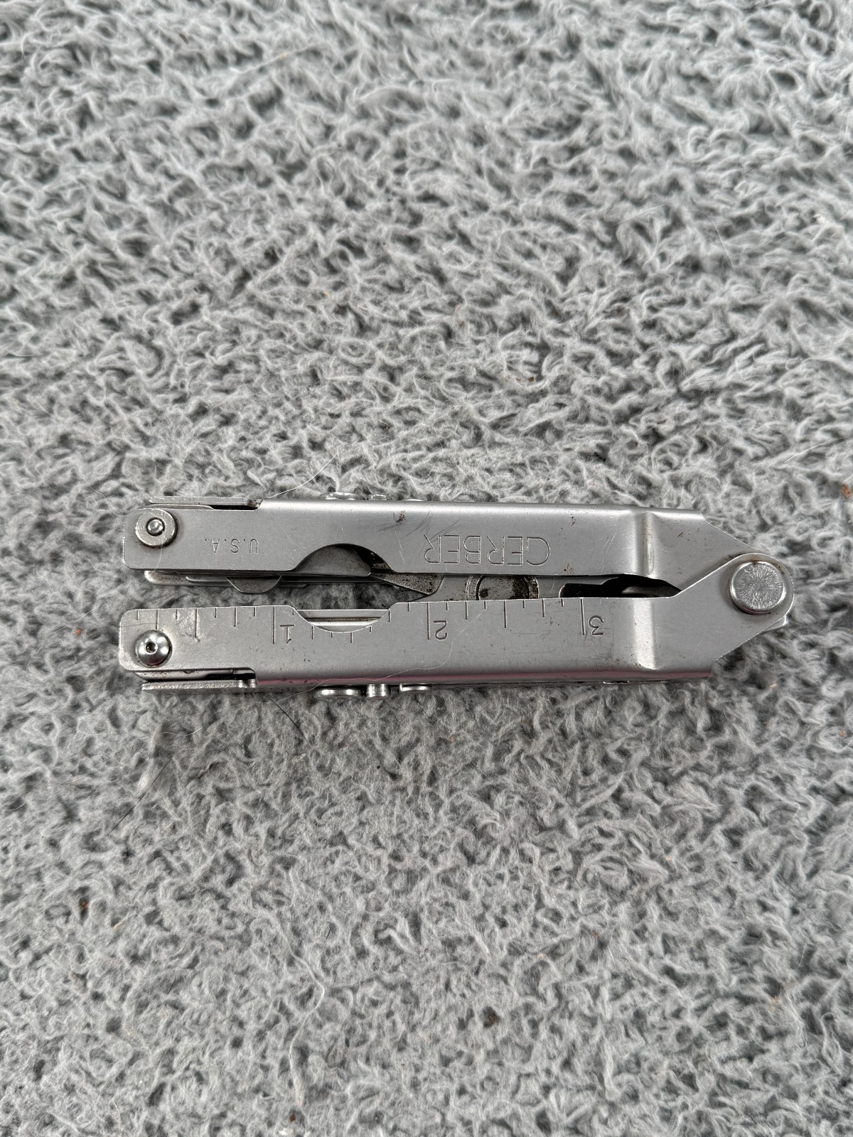 Gerber Multi-Plier 600, Carbide Cutters, Bluntnose – Gray