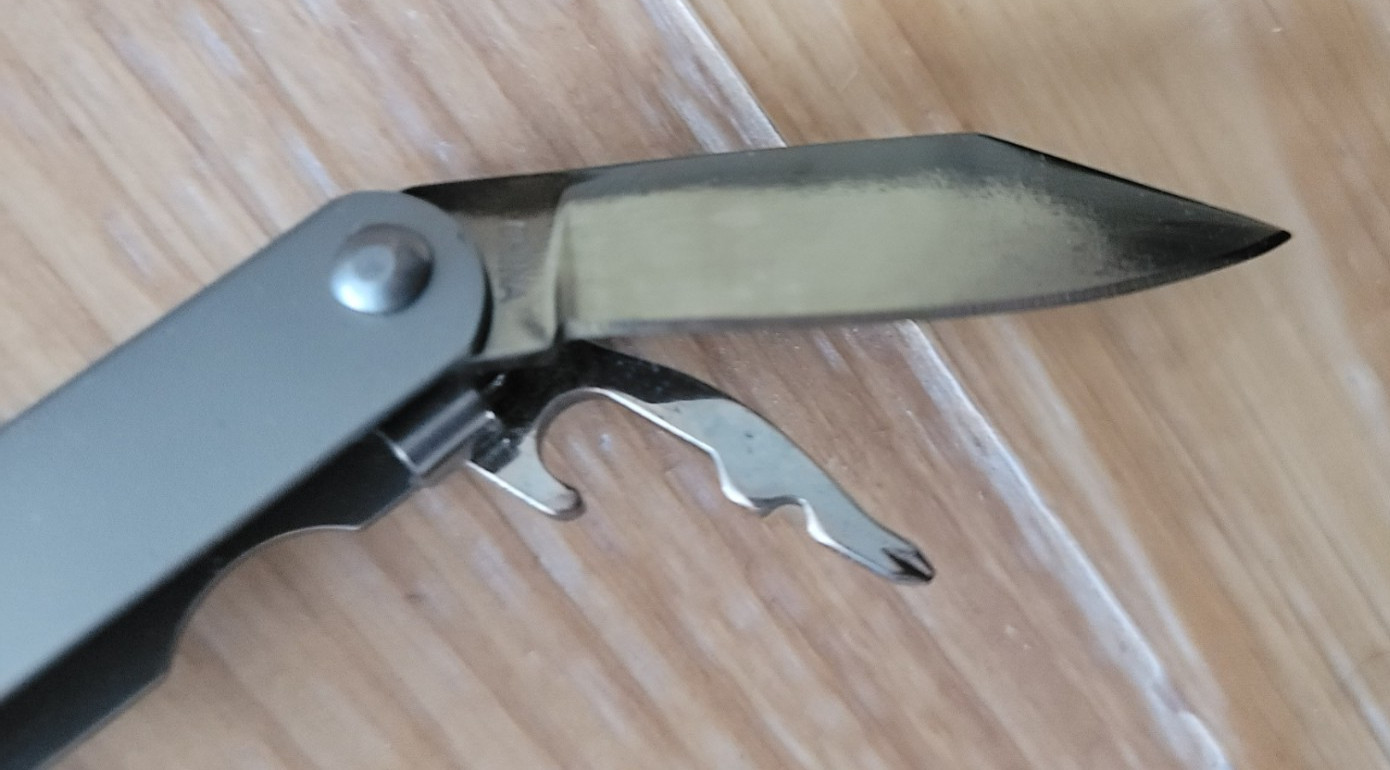 Eddie Bauer 5 Function Multi-Tool – Stainless – Lock Lever – Very Good Condition