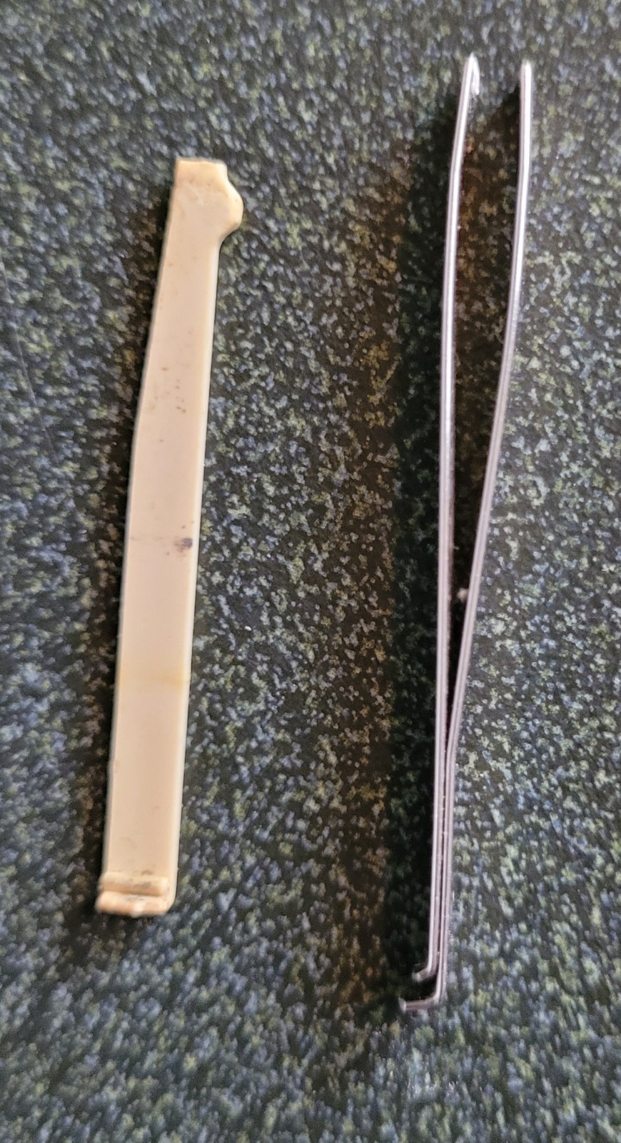 Wenger Delémont Red Swiss Army Multi-Tool Knife Scissors Tweezers Toothpick File