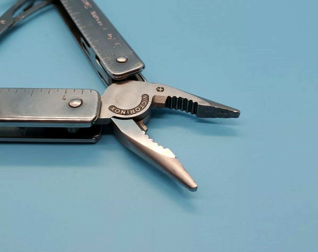 Victorinox (Swiss Army) Swiss Tool Multi Tool w/ Sheath – 1998 Version Pliers