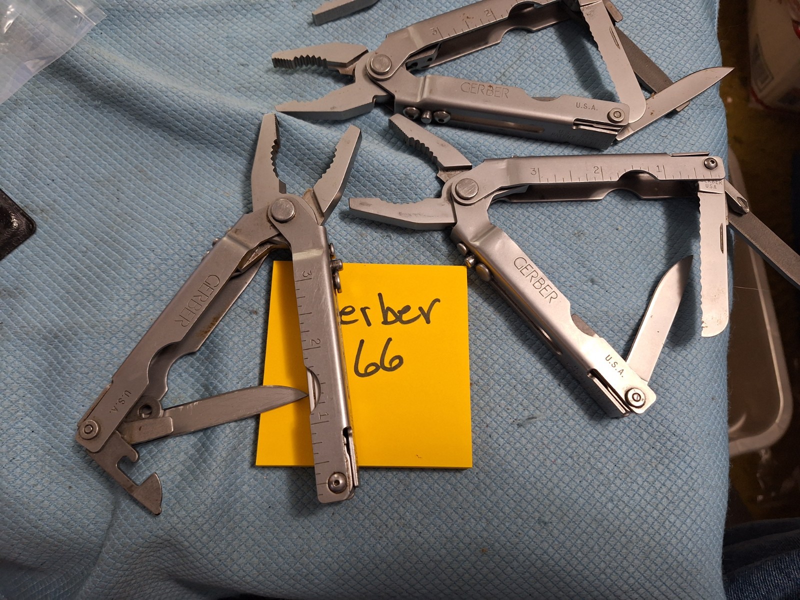 4 VINTAGE GERBER Multi Tools U.S.A. collectors Loc GERBER 66
