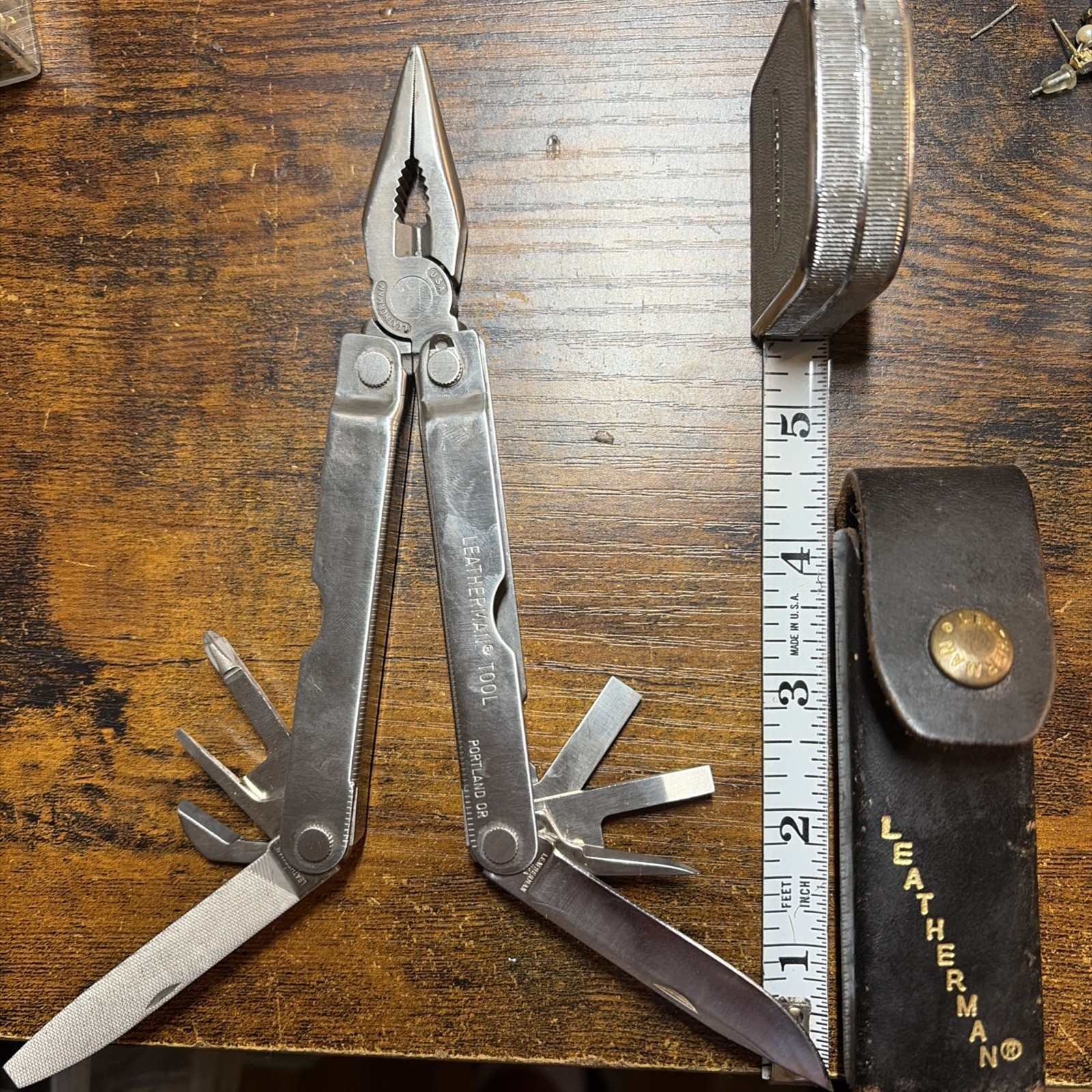 Leatherman Tool Multi-Tool Stainless Steel Silver/Black Sheath Plier Knife File