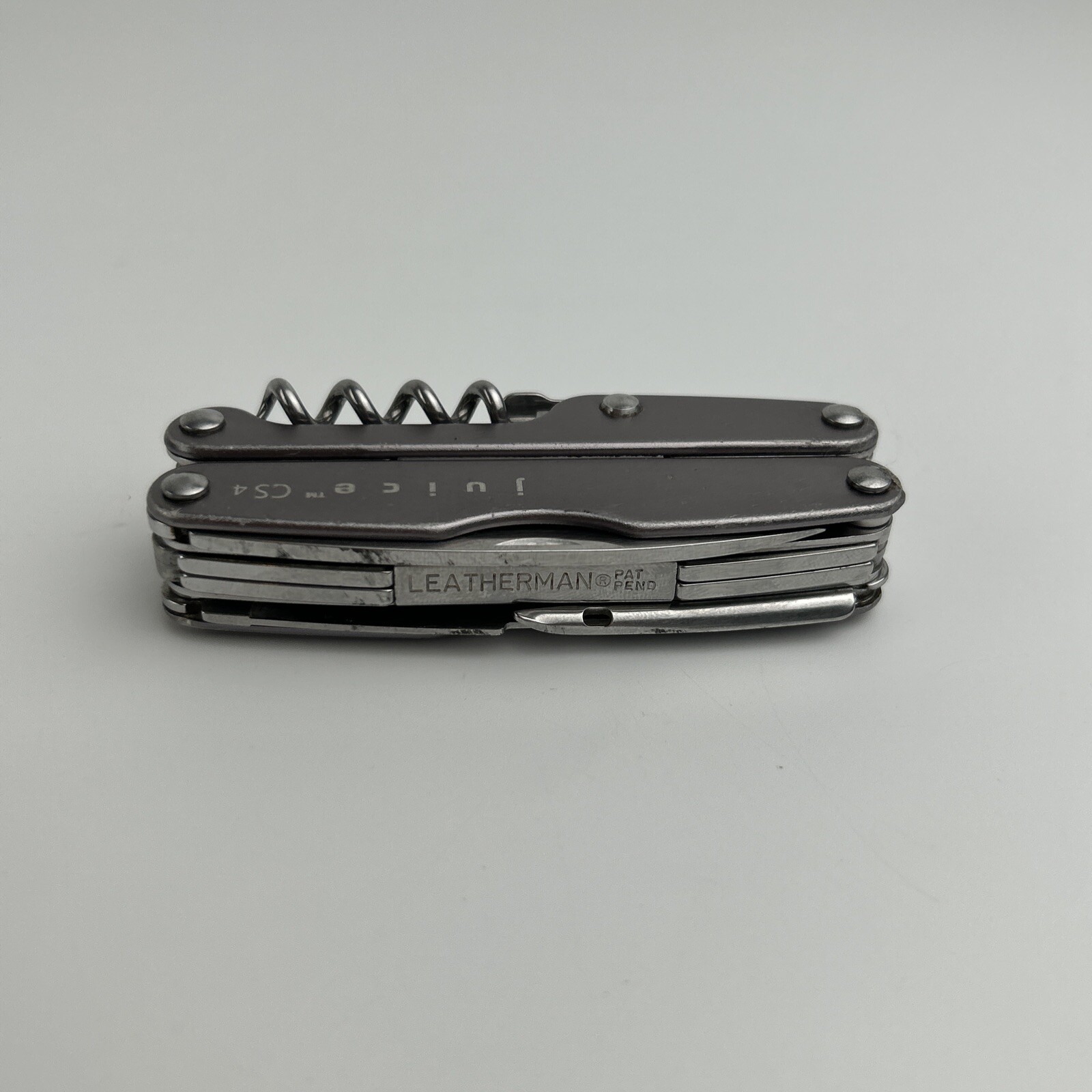 Leatherman Juice CS4 Gray Multitool EDC Fishing Camping Hunting Survival 15 Tool