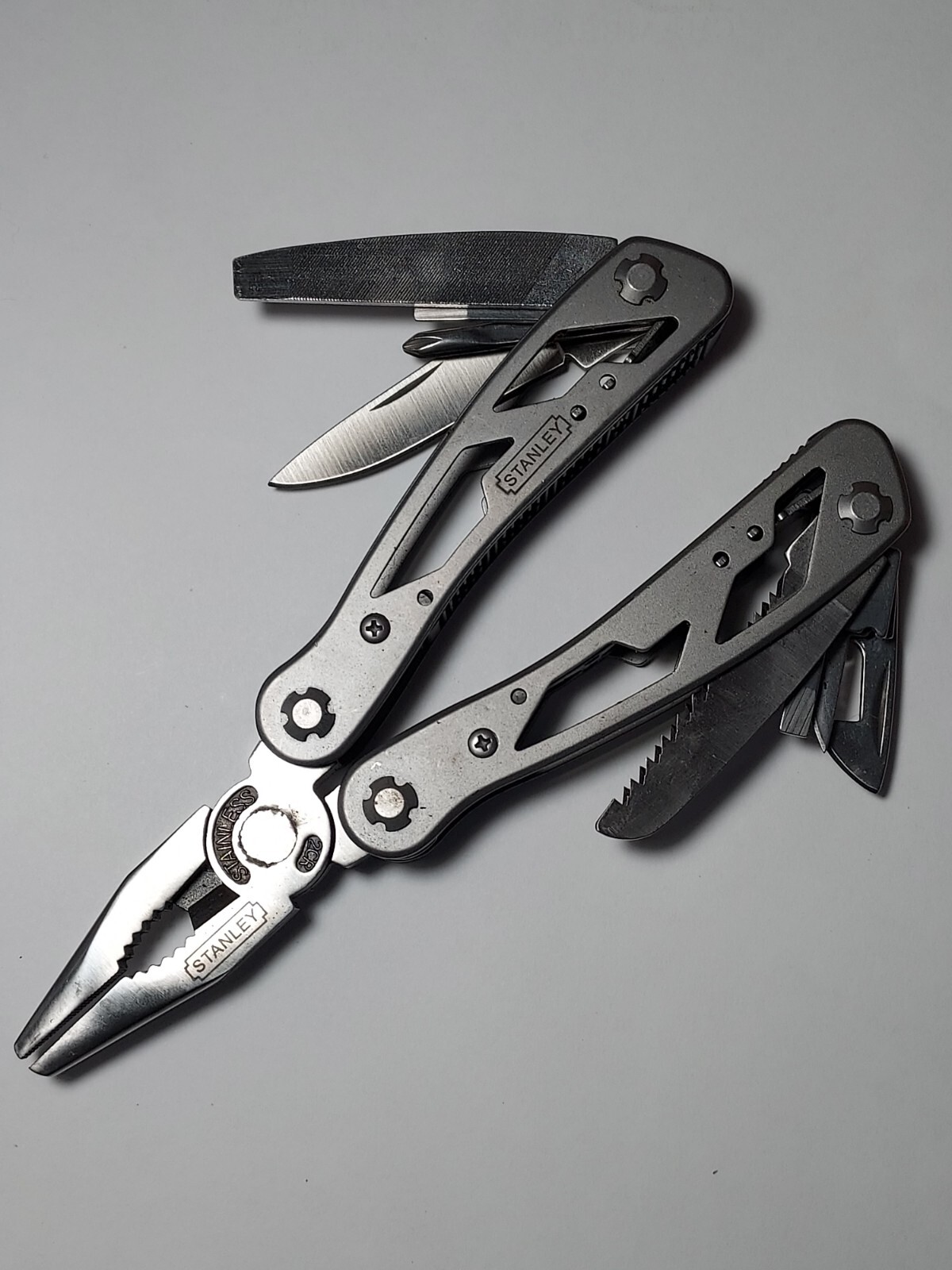 Stanley Multi Tool with Pliers Blade File Saw