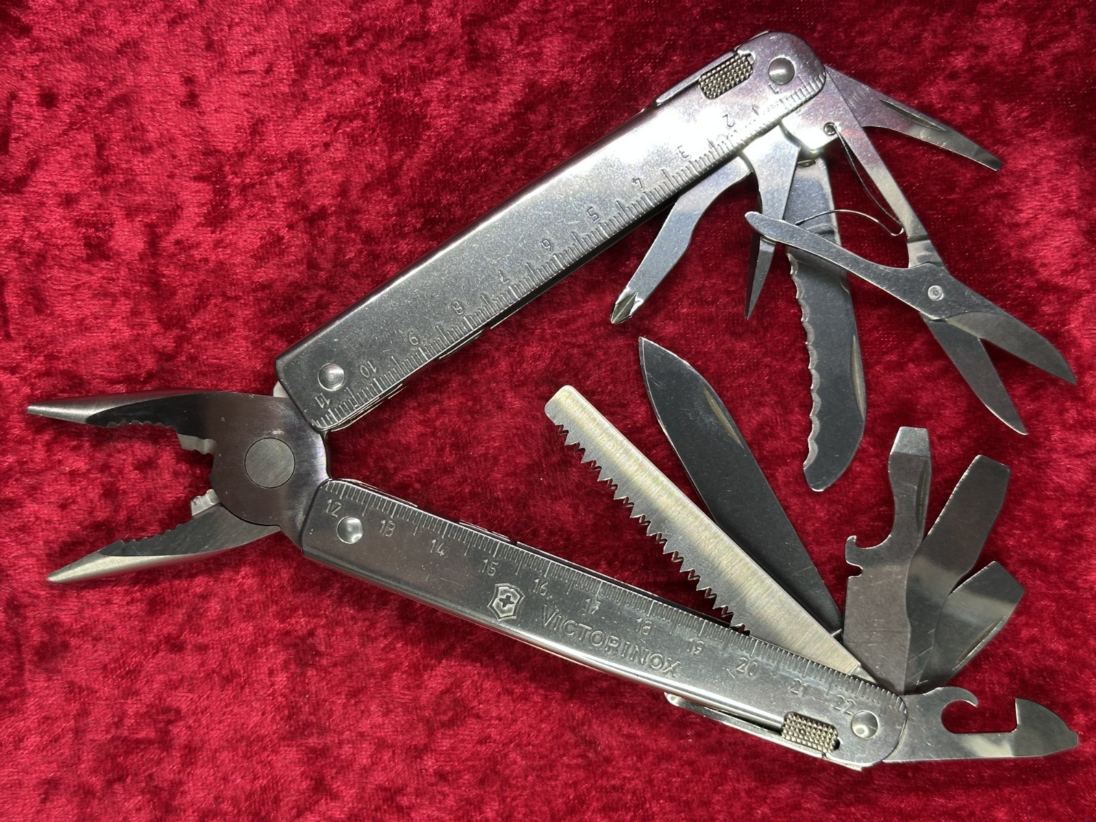 Victorinox SwissTool RS Rescue Stainless Steel Swiss Army Knife Multi-Tool (680)