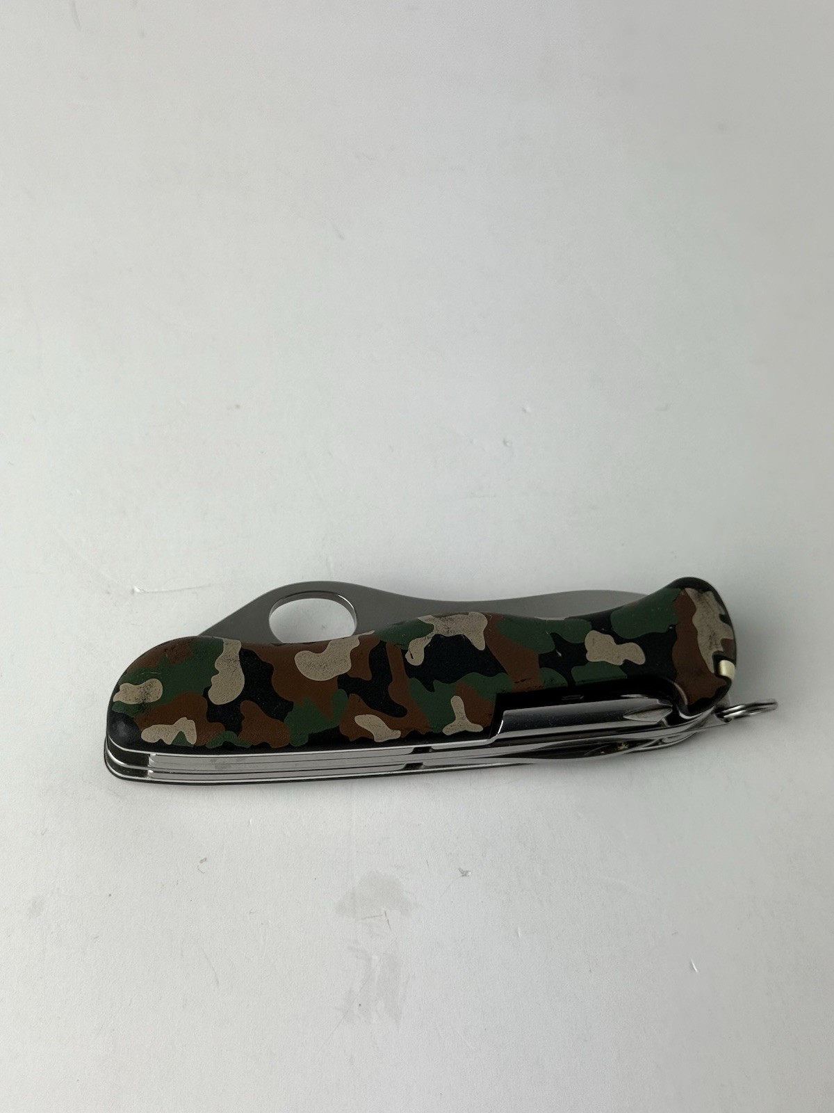 Victorinox Swiss Army Knife One Hand Trekker Camouflage 111mm