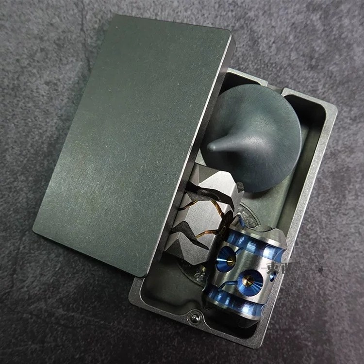 CNC Titanium alloy EDC Tool Box Premium Metal Storage Case – 6.3×3.5×1.5cm.