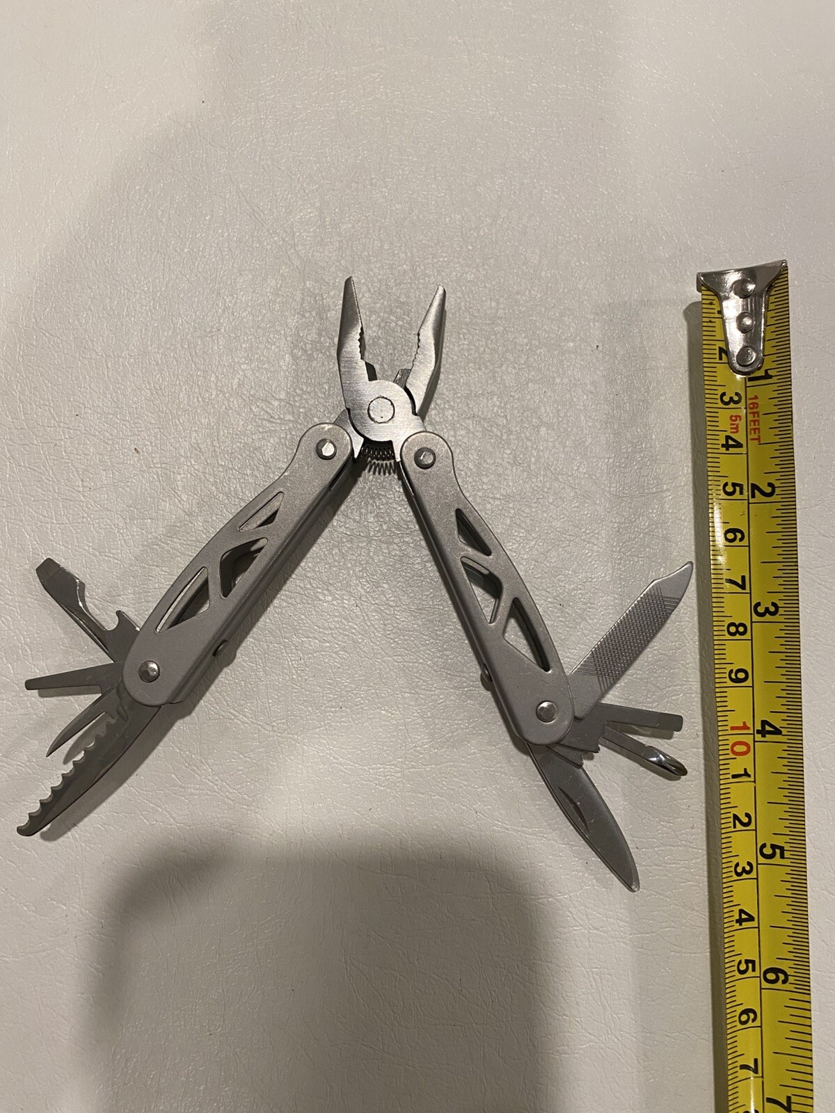 10 IN 1 – Multi-tool Folding POCKET/PURSE NEEDLE NOSE PLIERS Nwob
