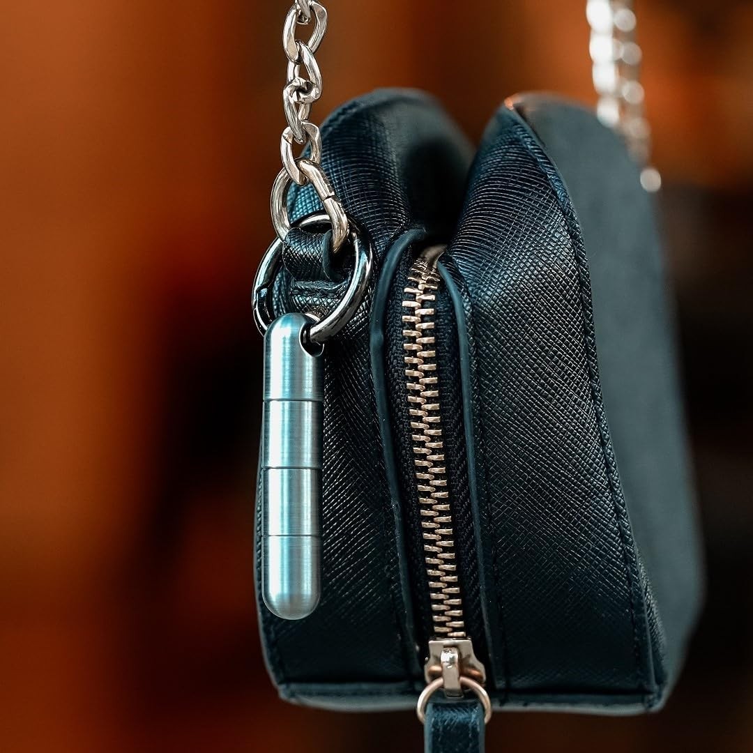 WYN Multi-Tool Capsule Discreet Everyday Carry Keychain Multi-Tool W/ Blade