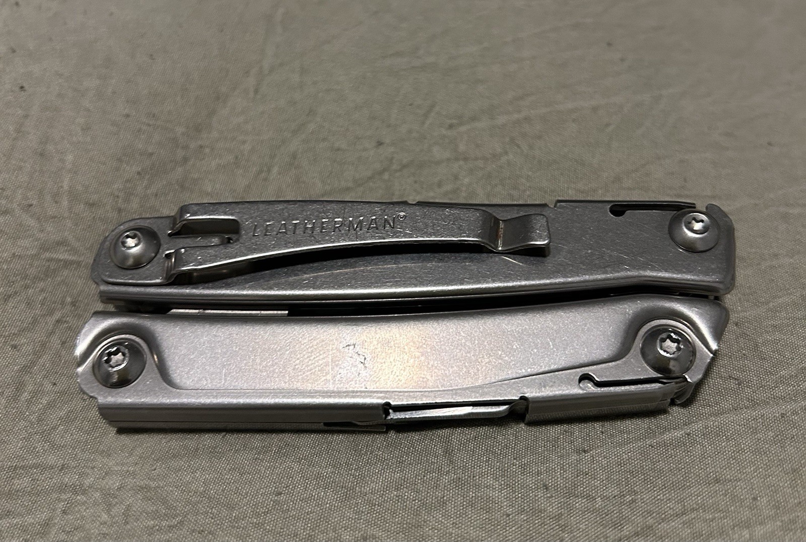 Leatherman 832127 Rev Stainless Steel Multi-tool With Pocket Clip