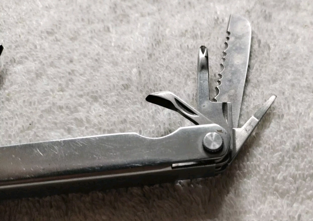 Unbranded 15 Function Stainless Steel Multi-tool With Ruler