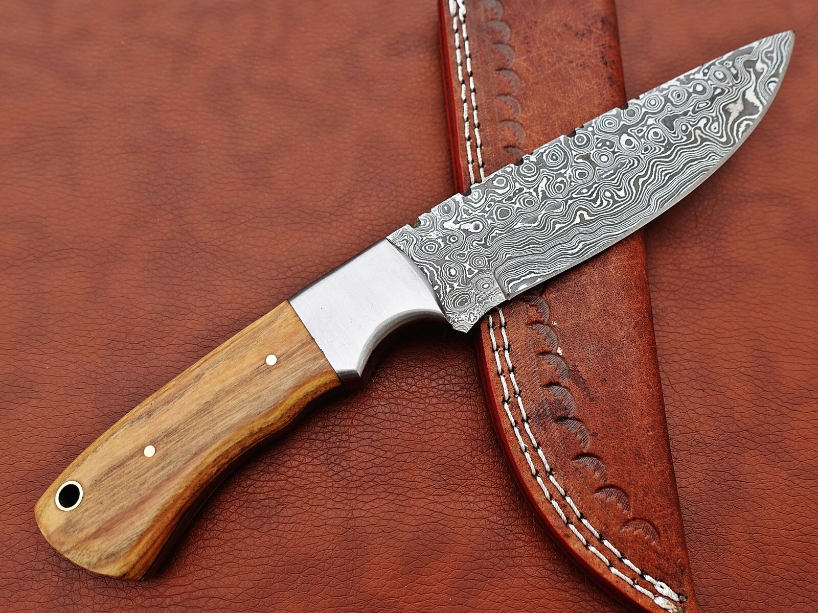 9.5″ Rain drop Damascus steel Kow wood scale Skinning knife W/ Leather sheath