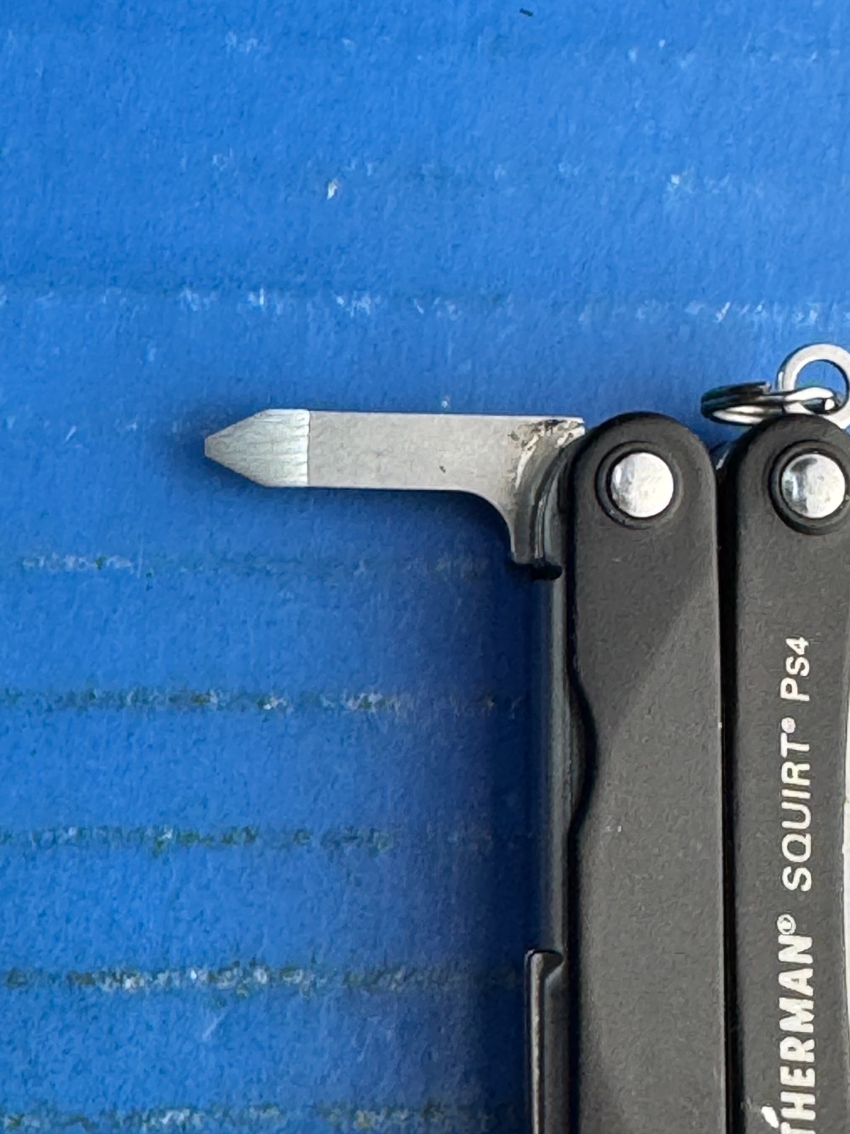 Leatherman Squirt PS4 Multi Tool, Knife, Pliers – Black