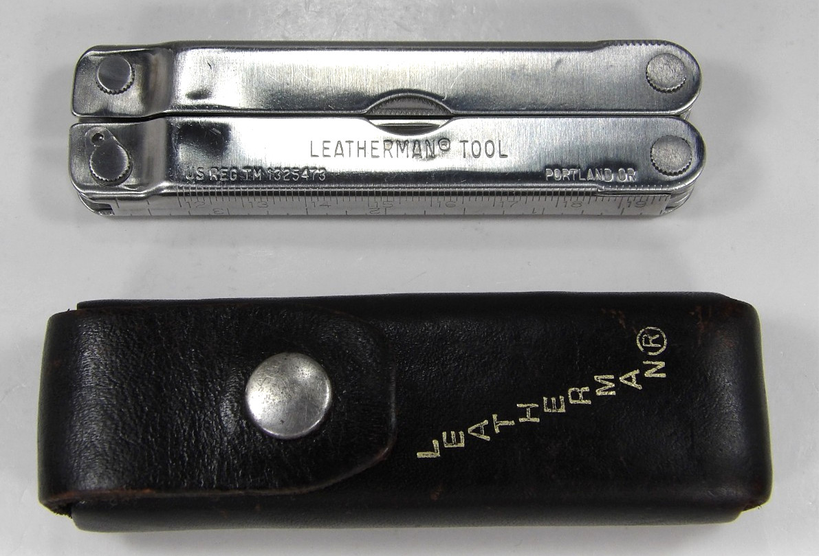 Vtg Leatherman PST Multi-Tool Portland OR TM 1325473 w/ Leather Sheath No Date
