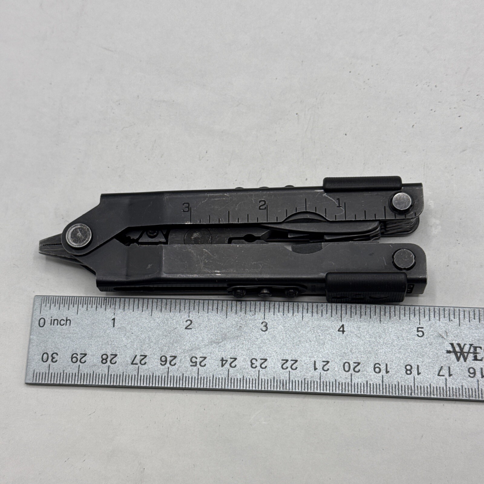 Gerber MP 600, Carbide Cutters, Needlenose – Black