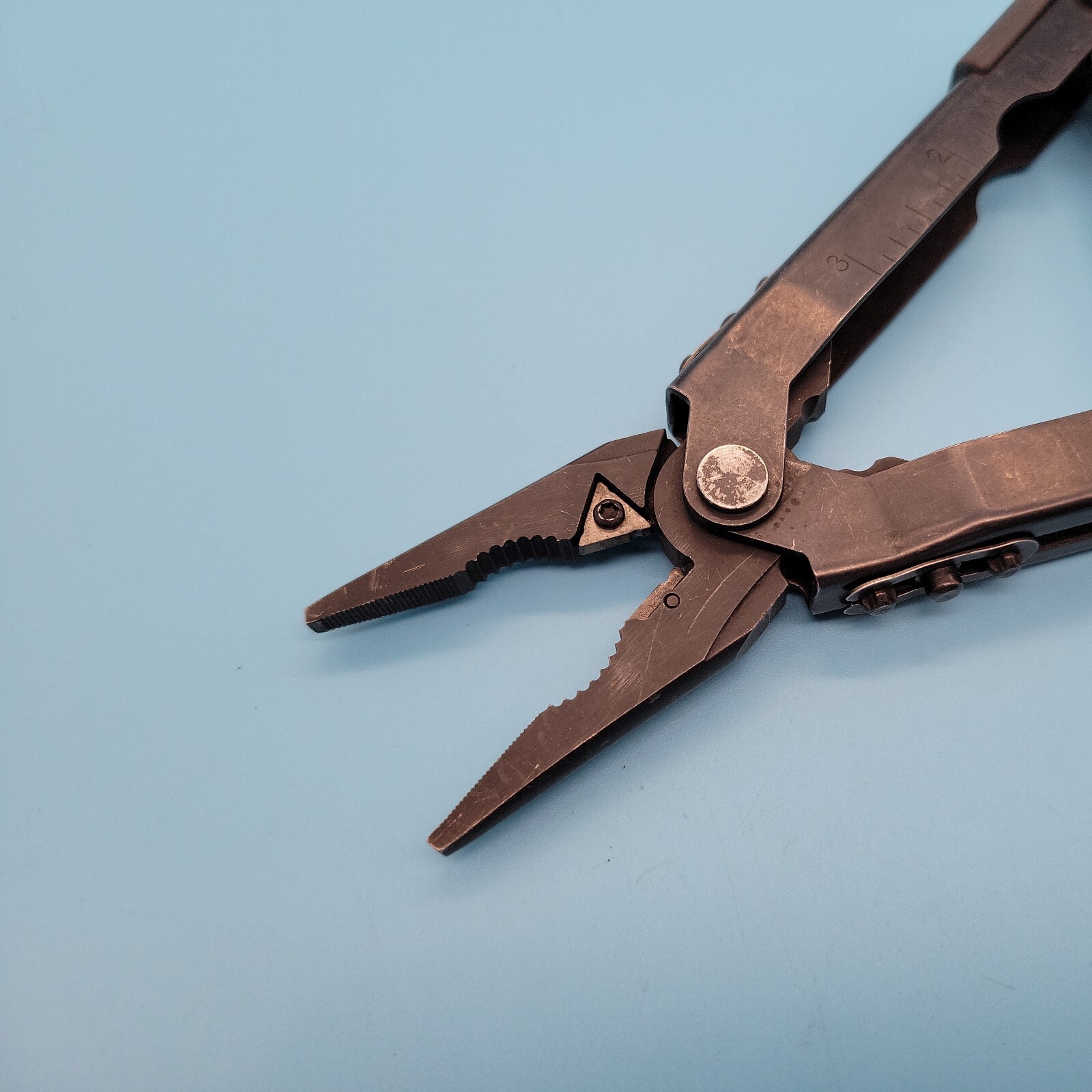 Gerber USA Multiplier MP600 Multi-Tool Black Needle Nose Pliers Carbide Cutters