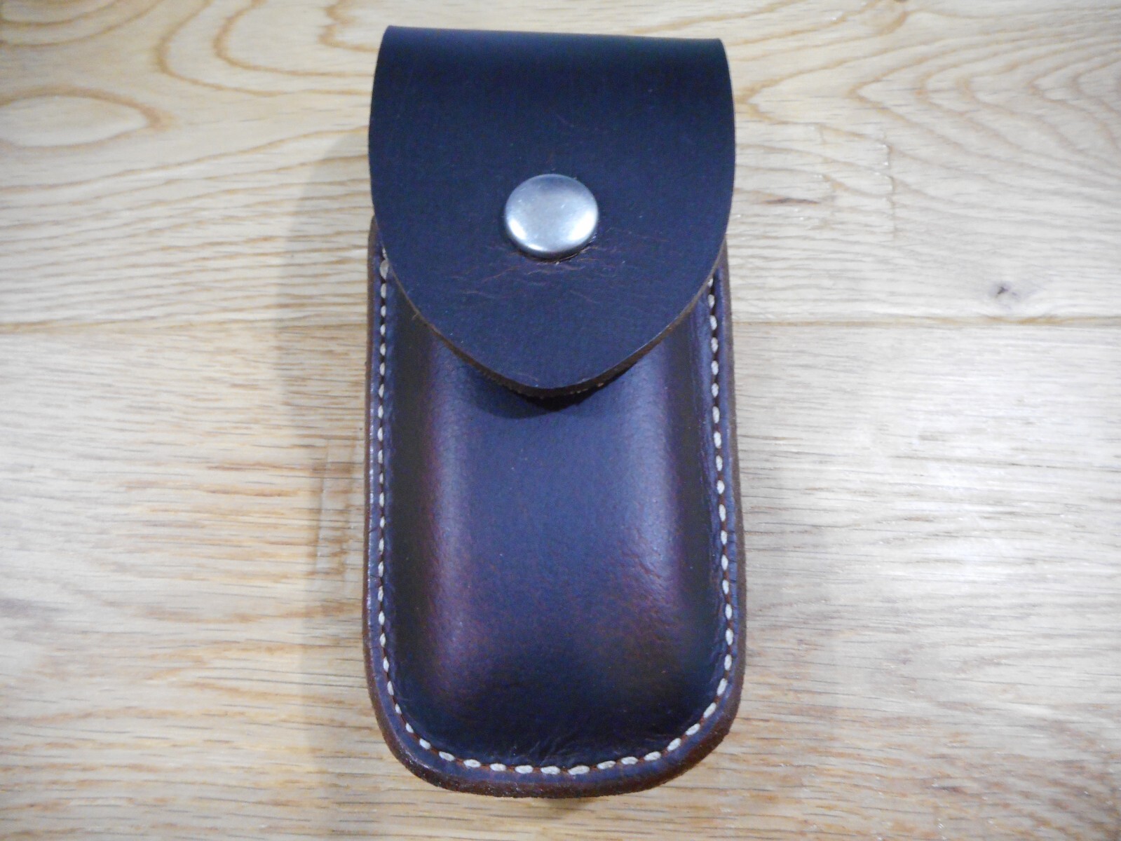 Leatherman Surge. Crazy Horse leather sheath. plain flap. Sheath only.