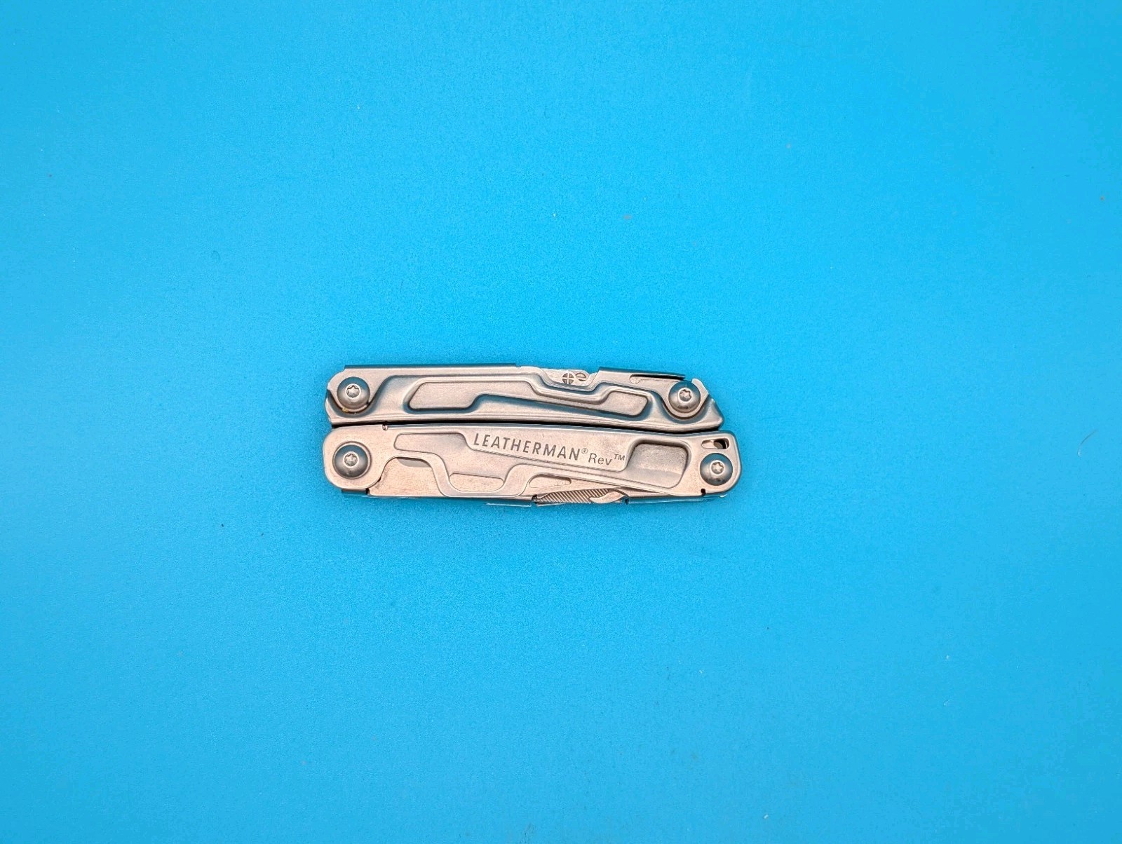 Leatherman Rev 3.8″ Multi-Tool, Stainless!