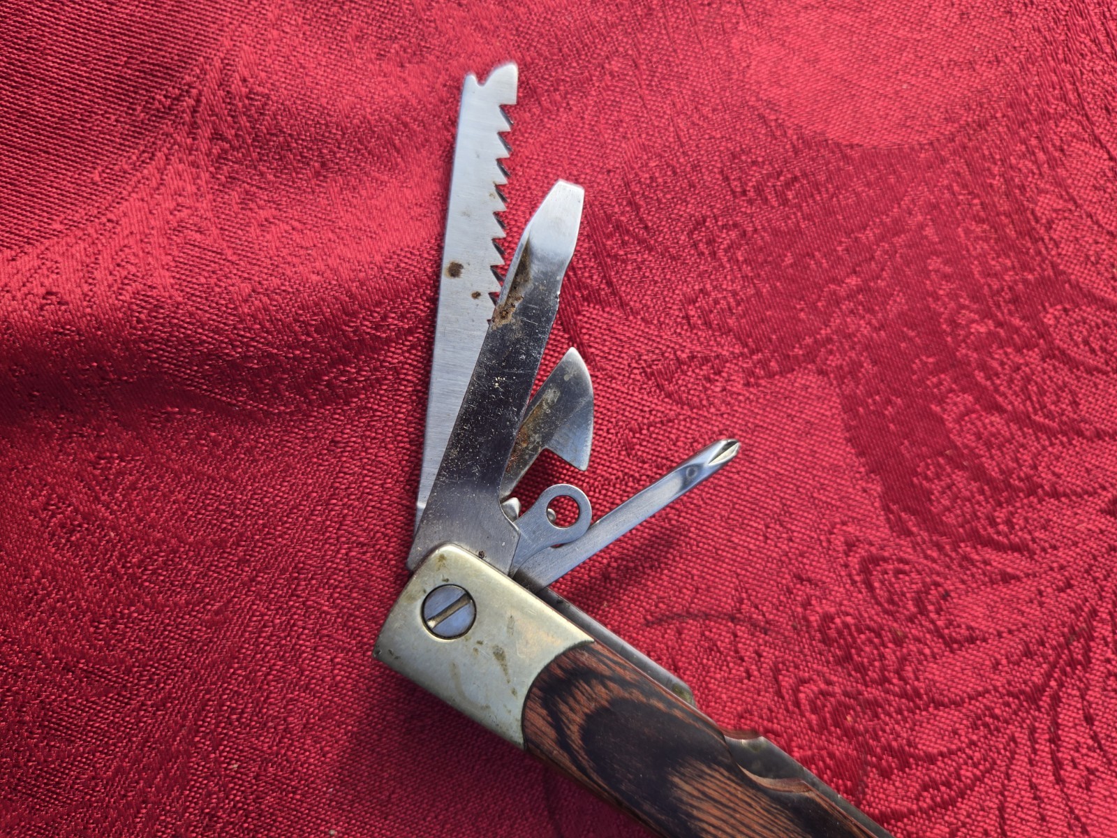 Appalachian Trail Multi-Tool 18-1 Tool – Stainless Steel Wood inlay