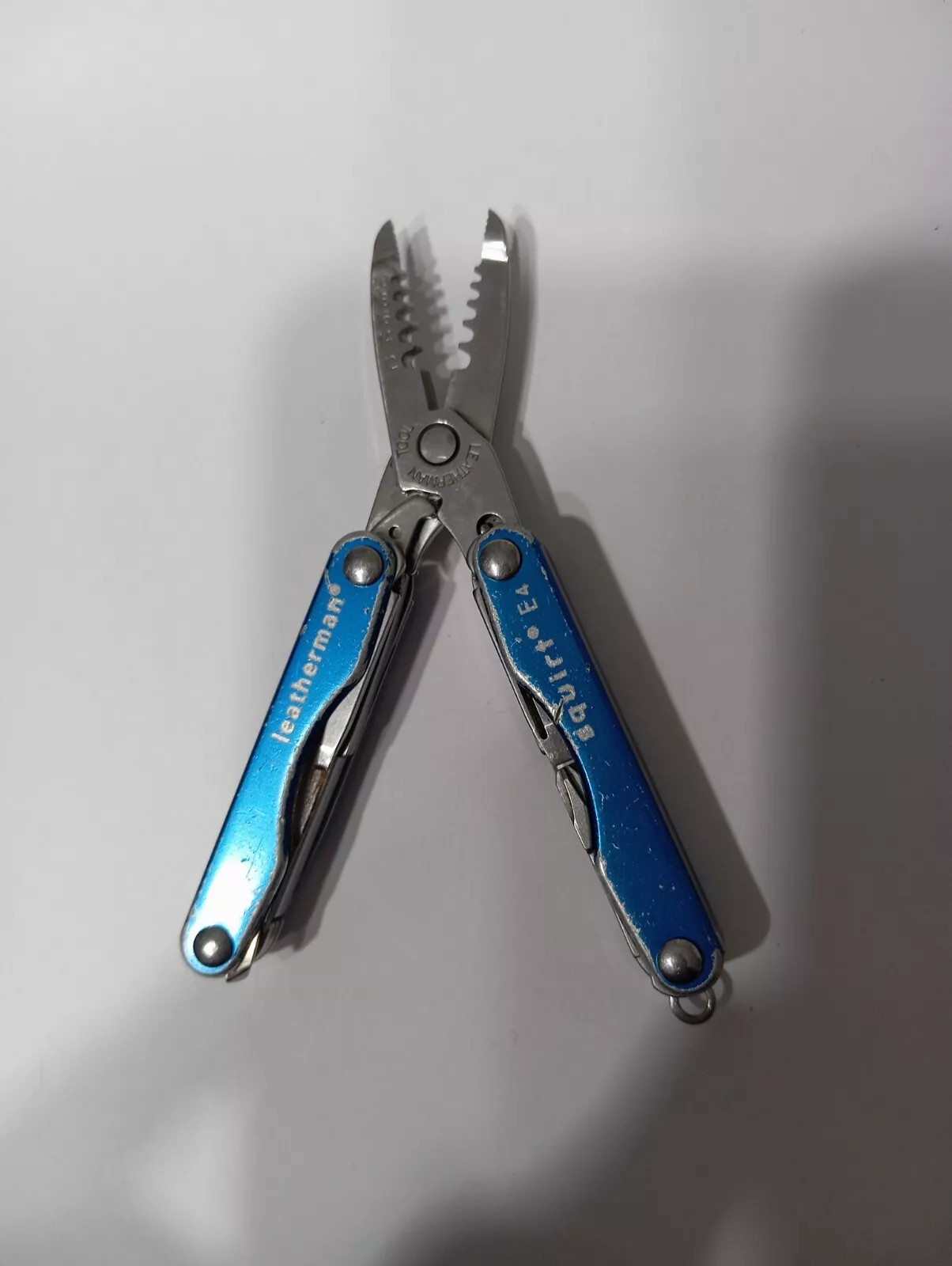 🔥 Leatherman Squirt E4 Stainless Steel Multitool Keychain Blue Very Rare
