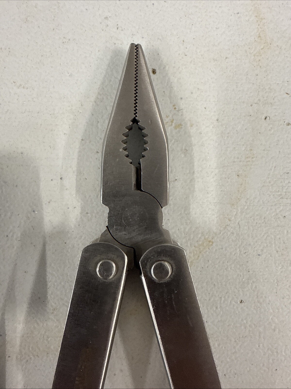 Great Neck 12000 Stainless Steel 12 In 1 Multi Tool Pliers Knife Screwdrivers