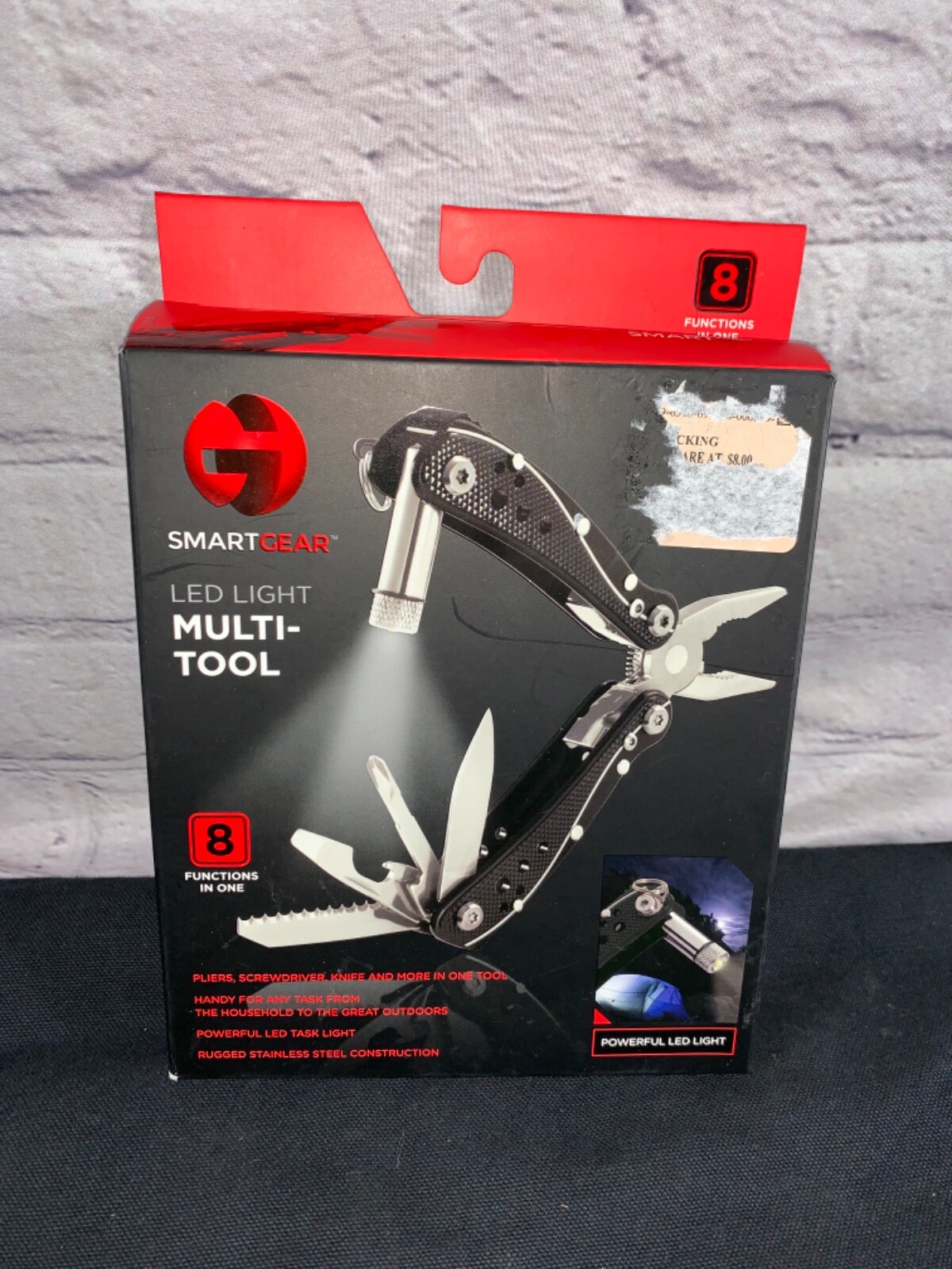 NEW Smart Gear 8 in 1 Flashlight Multi-Tool function