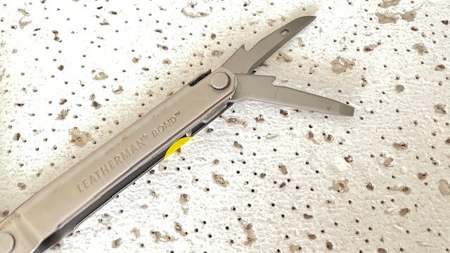 Leatherman BOND Silver Stainless Steel Multi Tool Pliers,Opener Bottle,Nail File