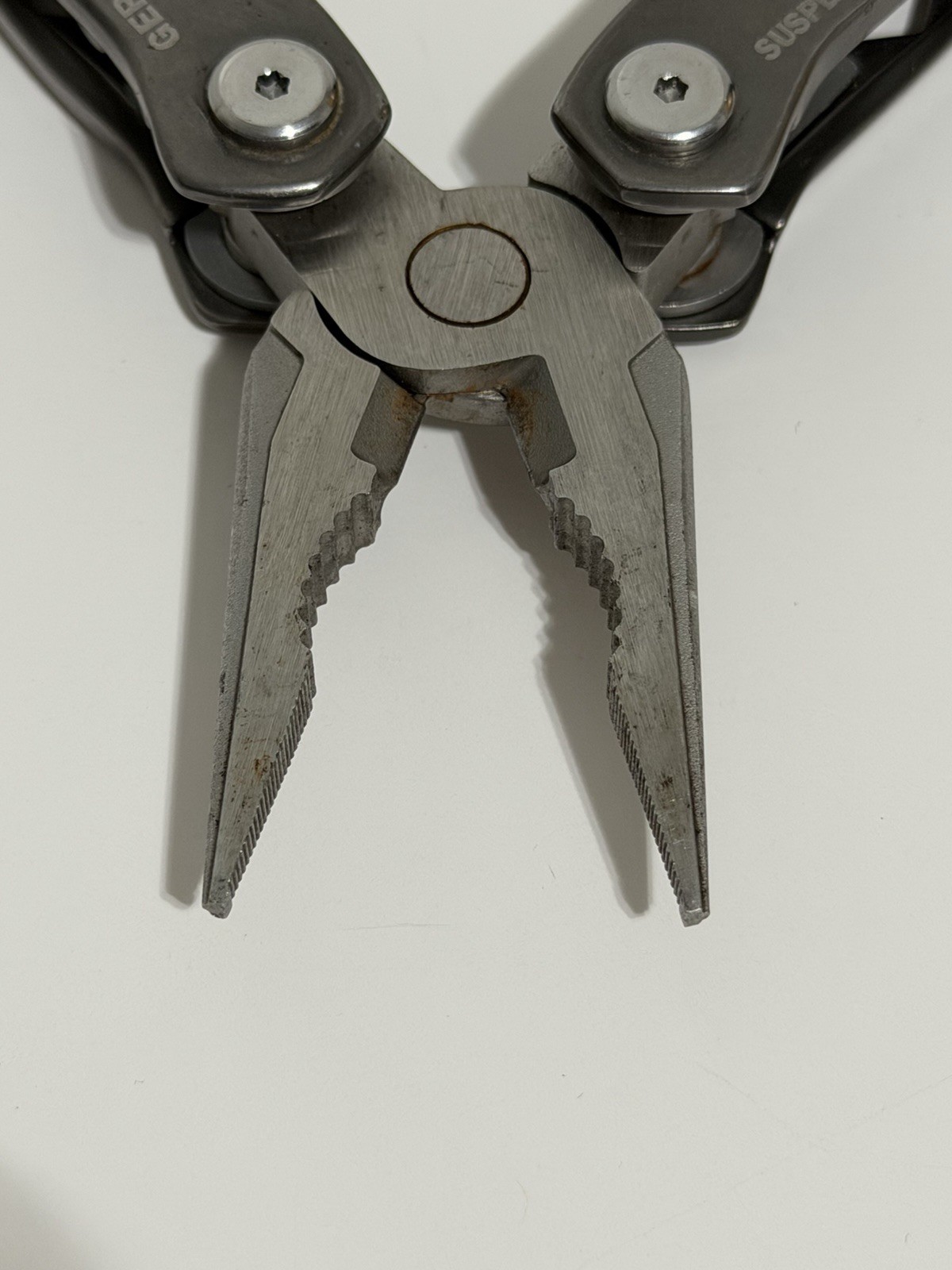 Gerber Knife Multi 9 Tool Blades On Suspension Folding Pliers With Nylon Pouch