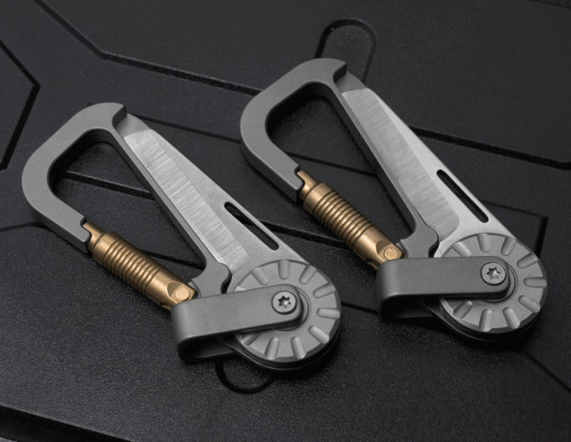 EDC Titanium + Brass Keychain Carabiner Multi Tools Outdoor Folding Knife