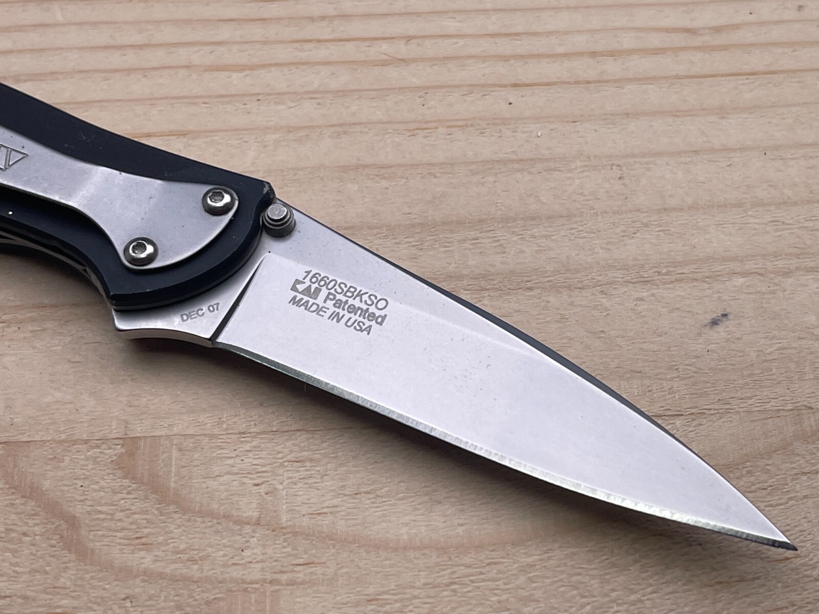 SNAP-ON Kershaw Leek 1660SBKSO – Spider Web 3D Inlay Handle Folding Pocket Knife