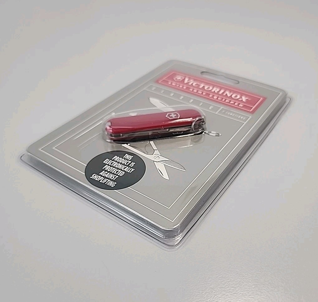Victorinox Swiss Army Knife Classic SD Red 7 Function Keychain Made Switzerland