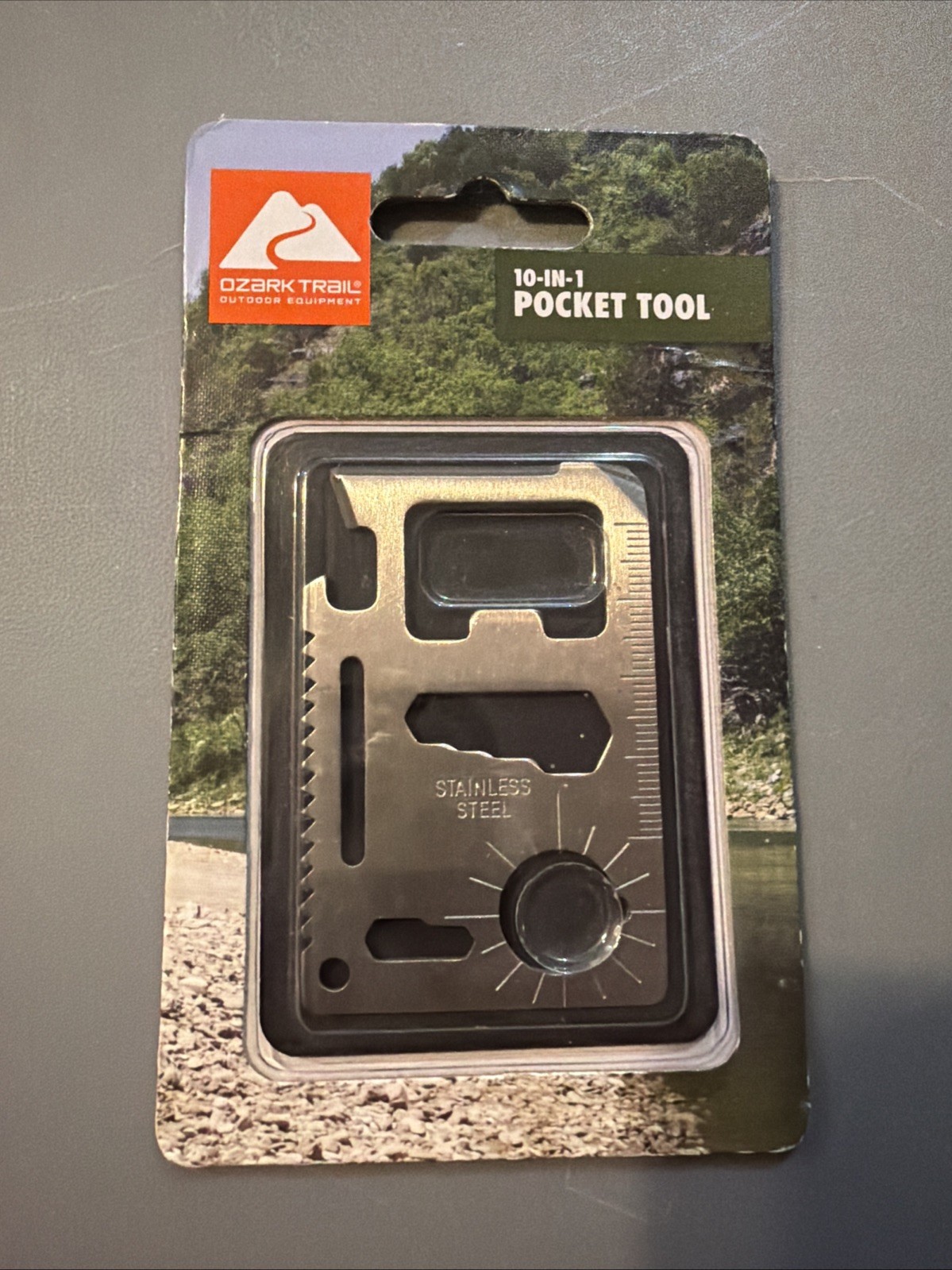 Ozark Trail Outdoor Equipment 10 In 1 Pocket Tool, knife edge, screwdriver, etc.