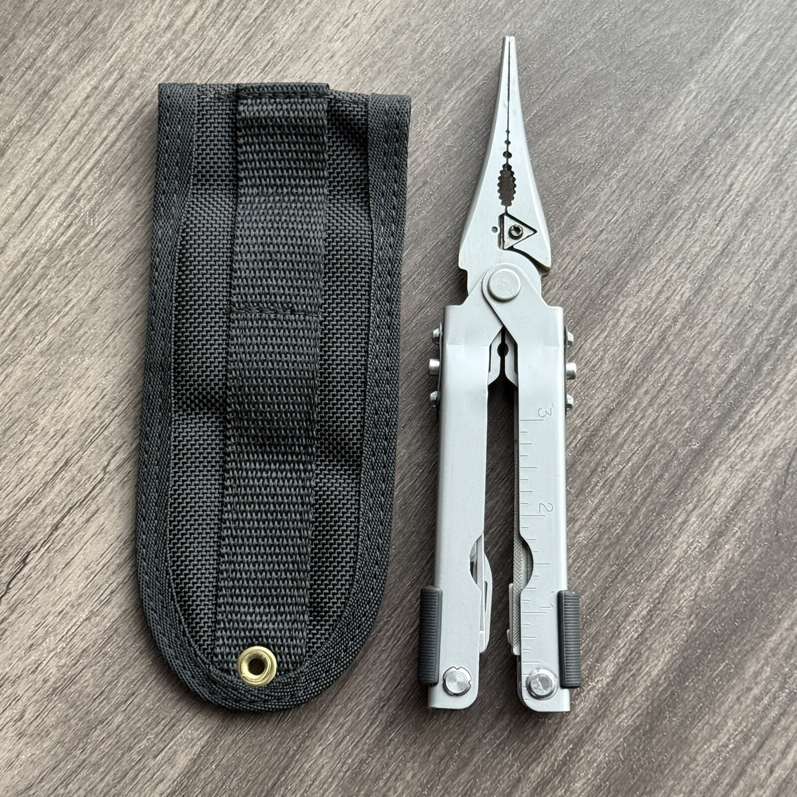 Gerber Fisherman Multi Plier MP600 Gerber Fish Fisherman with Extra Long Pliers