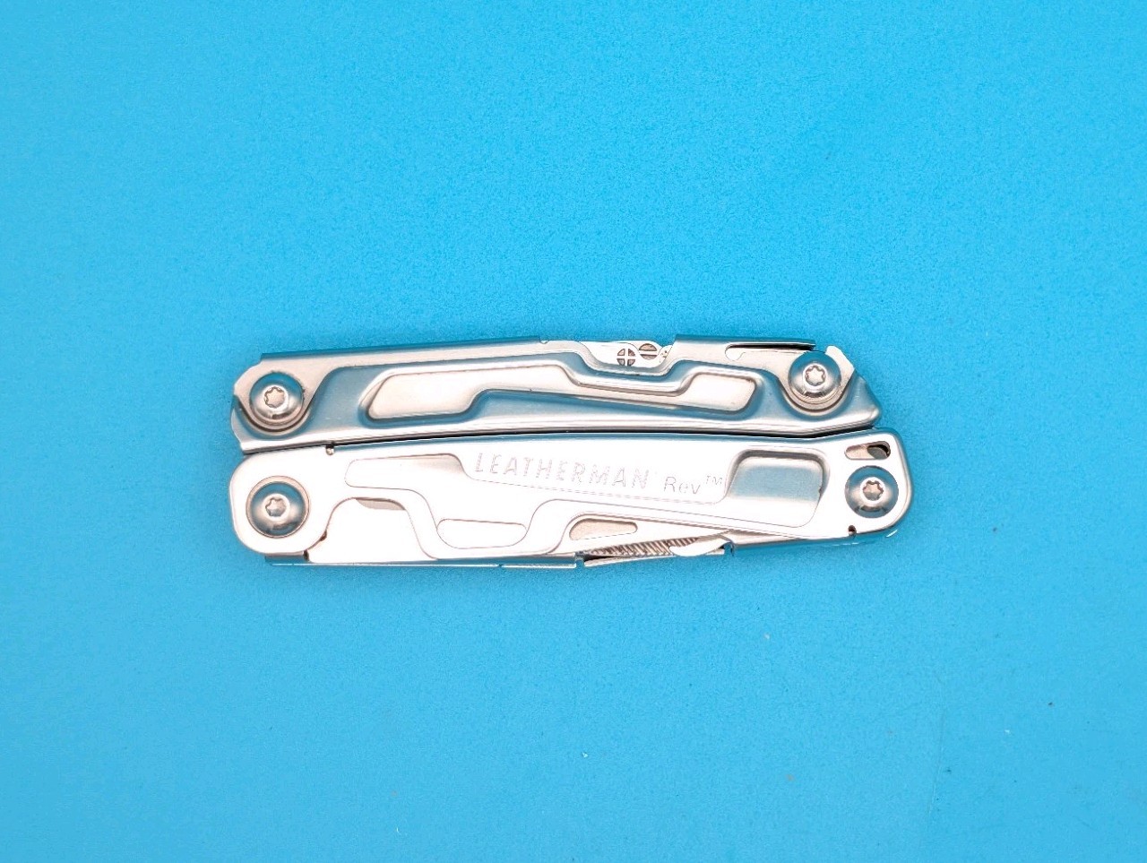 Leatherman Rev 3.8″ Multi-Tool, Stainless!