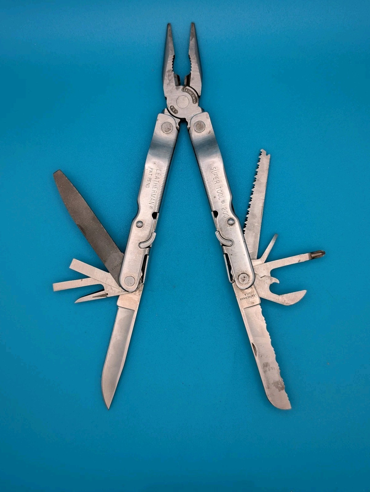 Vintage LEATHERMAN Super TOOL 200 Multi Tool! 07/01 Date Stamp!